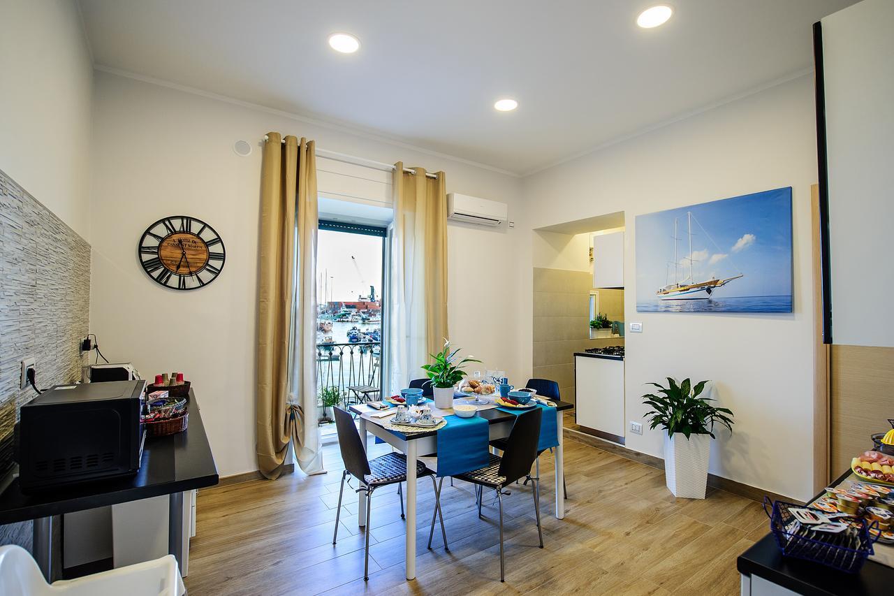 Margherita'S Apartment Salernes Extérieur photo